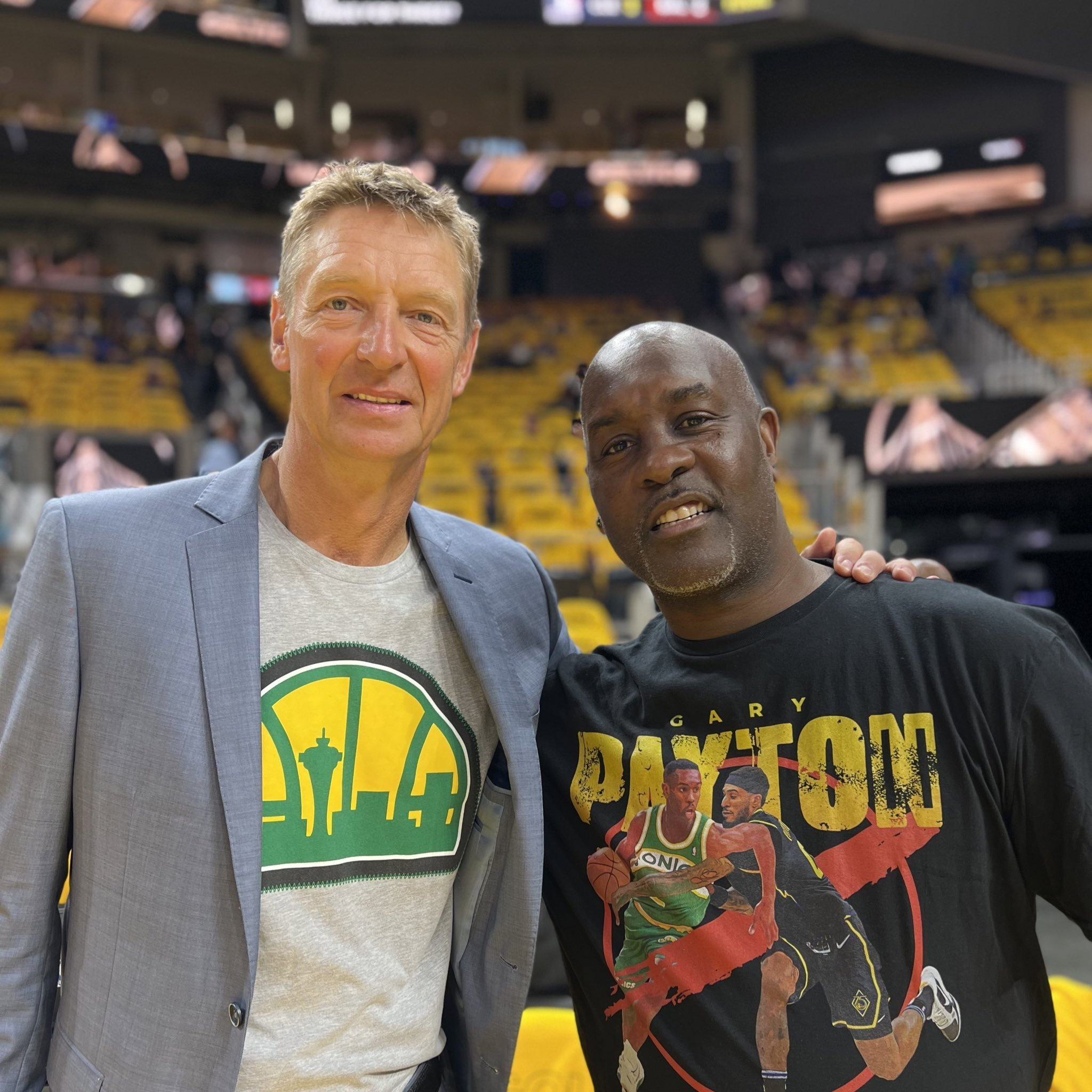 陷入胶着 陷入胶着