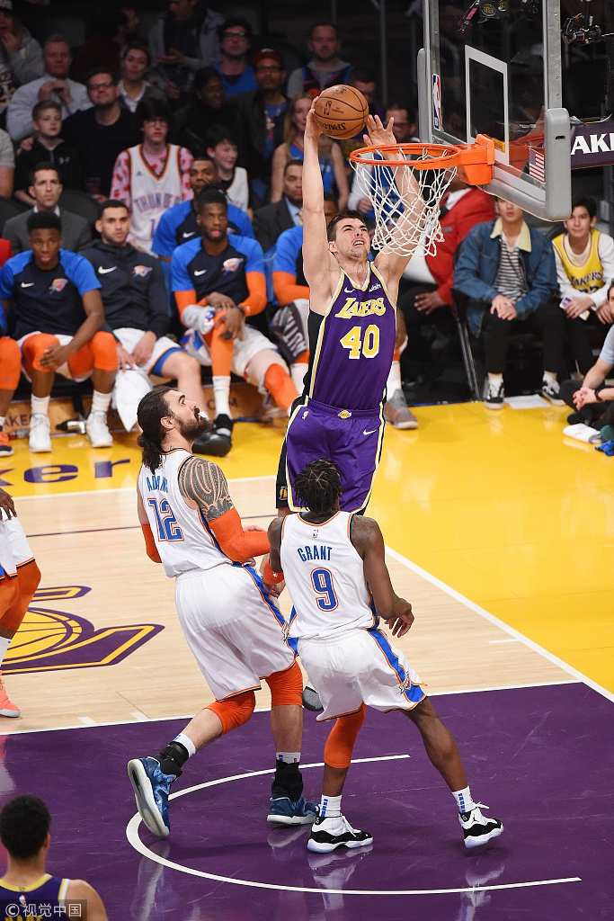 他的脸上终 他的脸上终