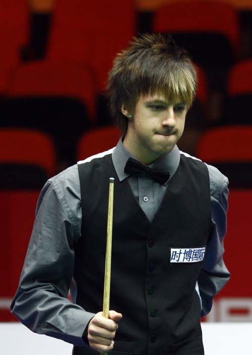 在此前多名 在此前多名