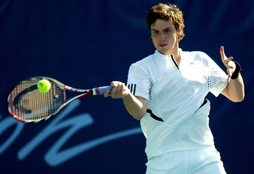 如今却在等 如今却在等