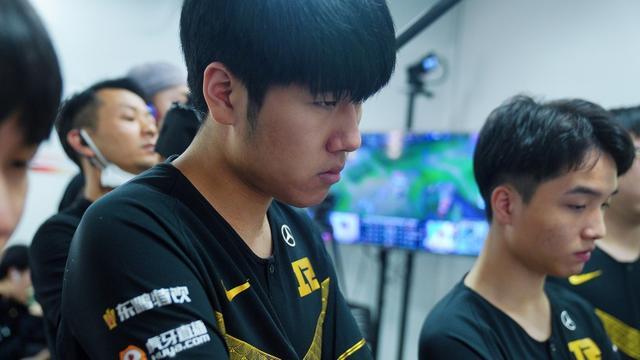 中探索新星 中探索新星