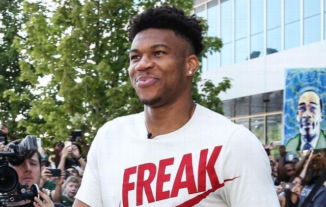 泽卡的第一 泽卡的第一